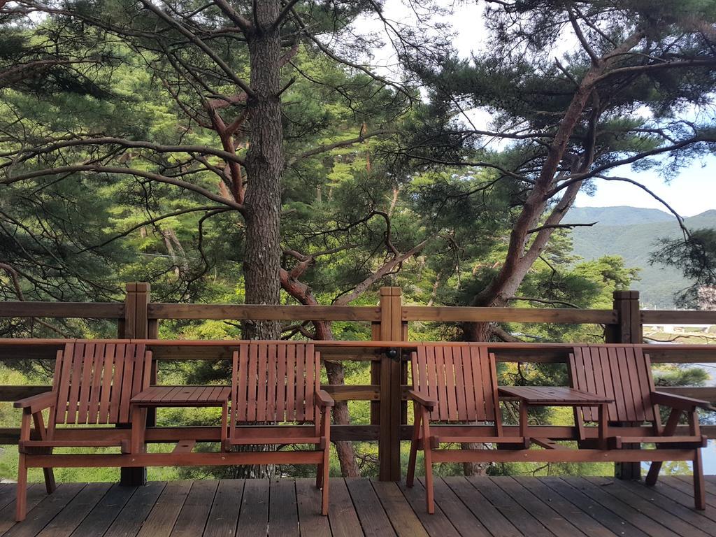 Pyeongchang River House Exterior foto