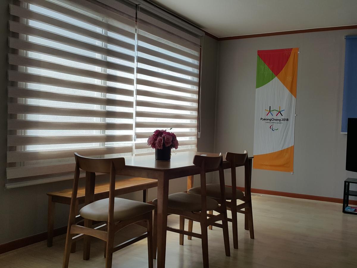 Pyeongchang River House Exterior foto